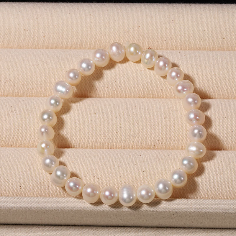 Brățară cu perle, realizată manual, design geometric, stil office fashion, pentru femei