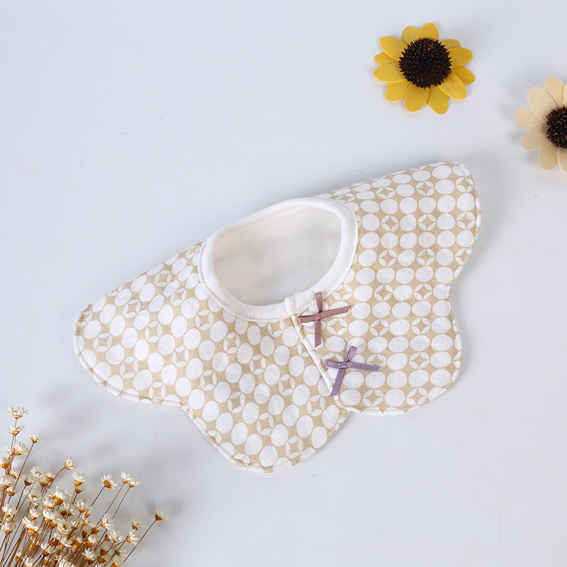 Бебешки лигавник с трислоен водоустойчив дизайн; памучна материя; водо- и мръсоустойчив; подходящ за бебета и малки деца до 3 години; шарки: райета, точки, едноцветни, принтове