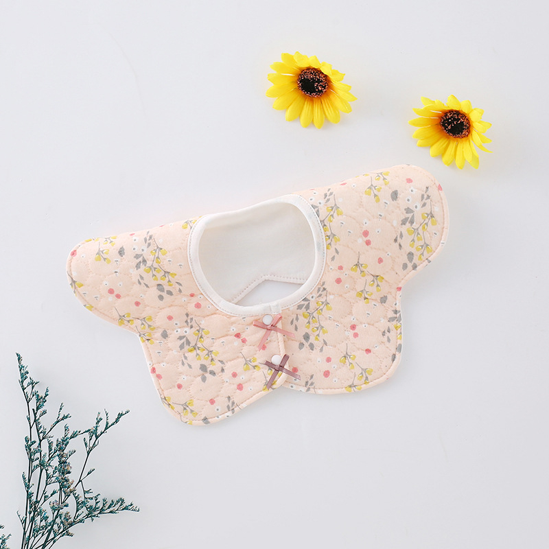 Бебешки лигавник с трислоен водоустойчив дизайн; памучна материя; водо- и мръсоустойчив; подходящ за бебета и малки деца до 3 години; шарки: райета, точки, едноцветни, принтове