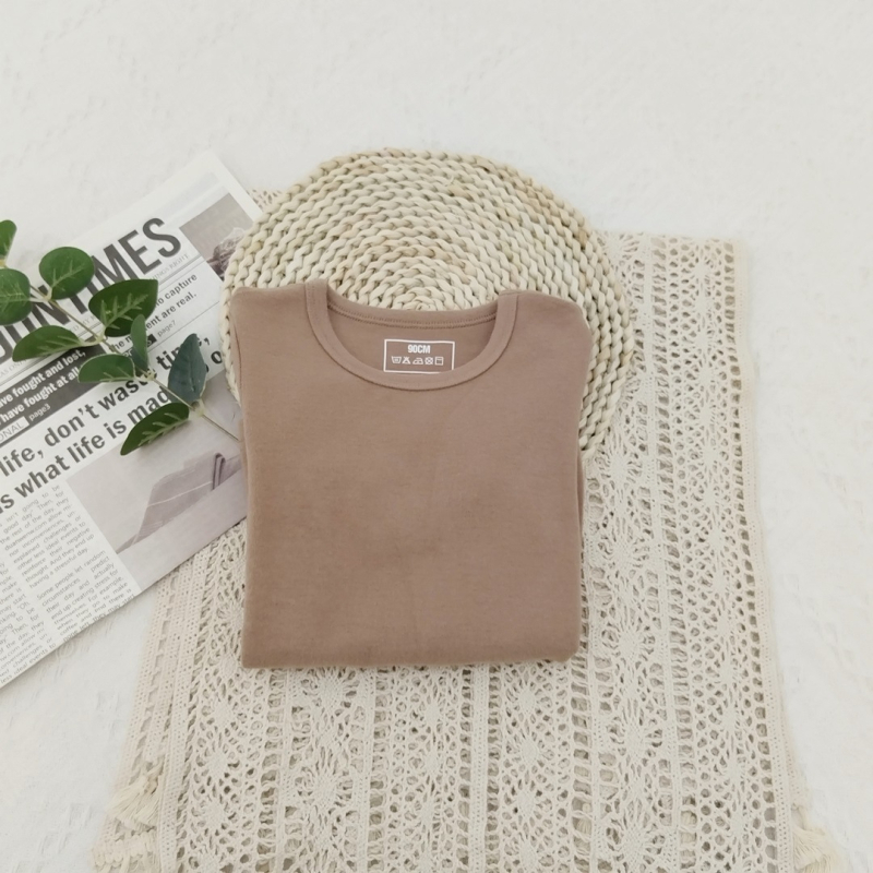 Vaikiškas apatinis marškinėlis, korejiečių stilius, ilgos rankovės, vienos spalvos, 95% medvilnė, 3–8 metų vaikams, žiemos–pavasario–rudens sezonai