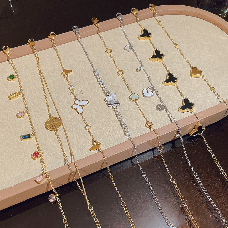 Brățară pentru femei din oțel de titan, cu motiv inimă și fluture — de înaltă clasă, placare electroplată, bijuterii de modă elegante, cadou pentru călătorii