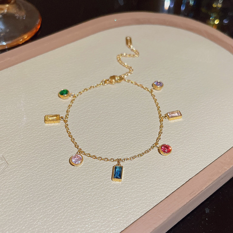 Brățară pentru femei din oțel de titan, cu motiv inimă și fluture — de înaltă clasă, placare electroplată, bijuterii de modă elegante, cadou pentru călătorii