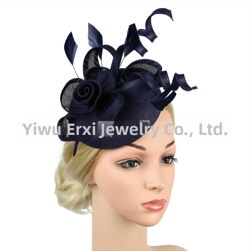 Rokām darināts spirālveida matu aksesuārs no mākslīgās konopes, ar vienas zobu spraudni, līgavām un ballēm