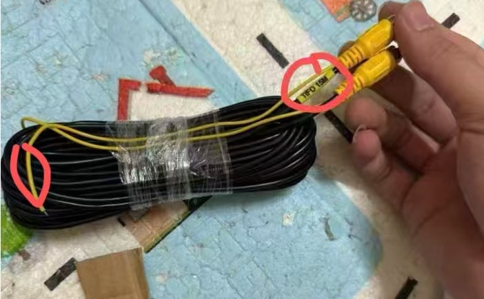 Видео управляваща линия за автомобилна задна камера - RCA удължителен кабел със тригер, 12V, AV видео сигнал