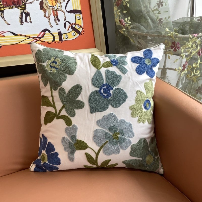 Jastučnica s cvjetnim izvezom od pamuka, u novokineskom stilu (pamuk, Vezenje, Cvjetni uzorak)