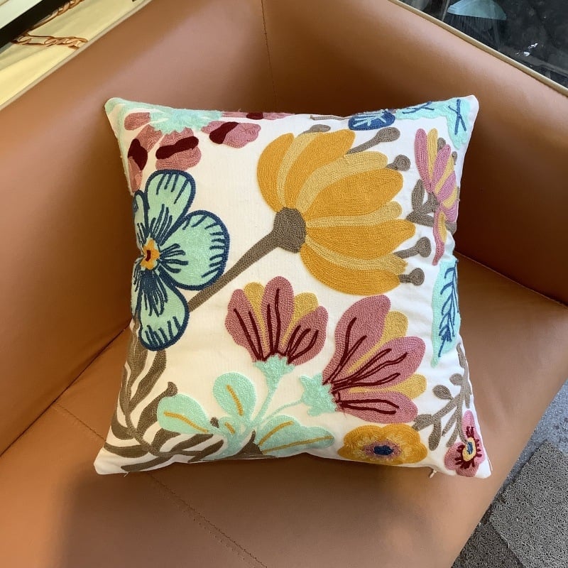 Jastučnica s cvjetnim izvezom od pamuka, u novokineskom stilu (pamuk, Vezenje, Cvjetni uzorak)