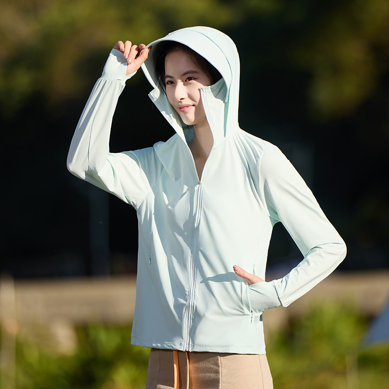 Unisex striukė su gobtuvu, lengva UV apsauga UPF50+, Ice Silk nailonas, dryžių raštas, įprastas kirpimas