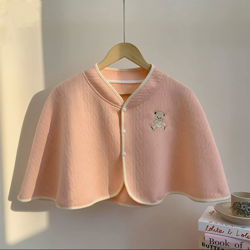 Motinystės apsiaudas žindymui, capės stiliaus, oro pluošto medžiaga, ilgos rankovės, 100% poliesteris, vidutinio svorio 161–180 g/m²