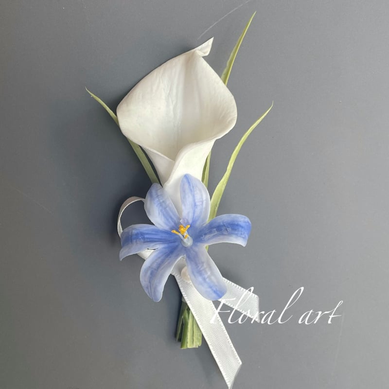 Rokas ziedu korsāde ar tauriņrožu orhideju — kāzu aksesuārs, personīgs dāvinājums, piemērots dzimšanas dienai un Ziemassvētkiem