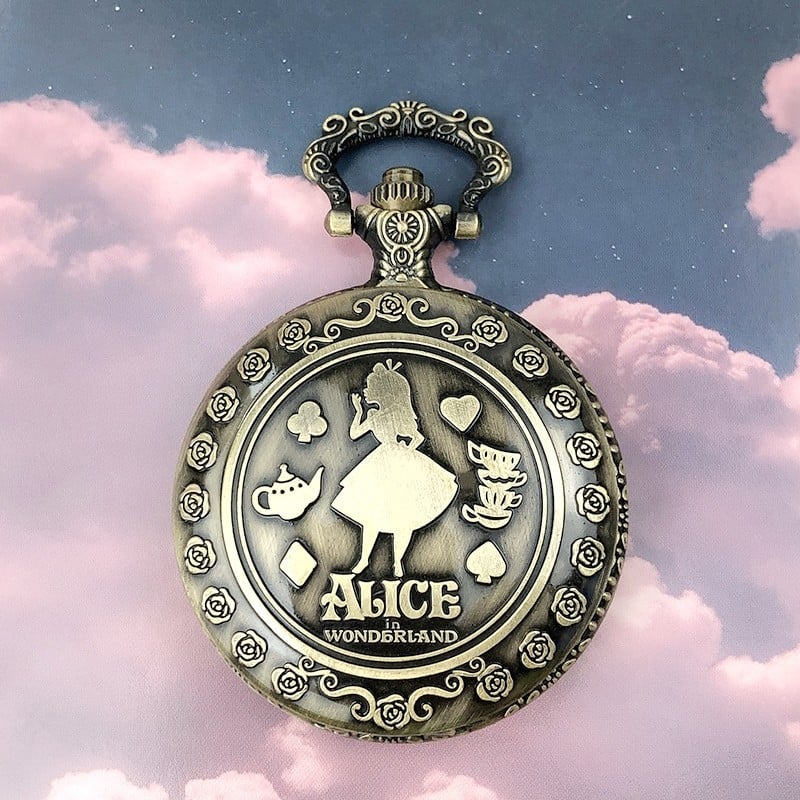 Kabatas pulkstenis ar atveramu vāciņu, retro stilā, kvarta mehānisms, sakausējuma korpuss, kulona dizains, skolēniem un bērniem