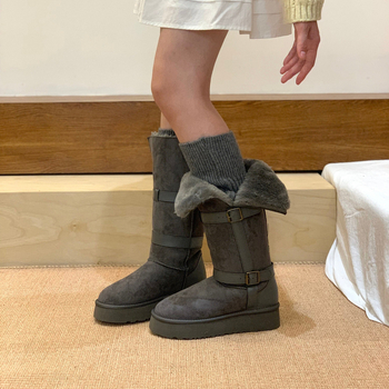 Moteriški odiniai sniego batai su storesne padu, vilnos-kašmyro vidinė danga, gilus įėjimas, žemas siluetas