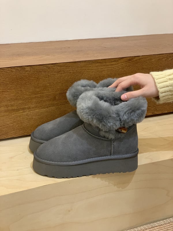 Moteriški odiniai sniego batai su storesne padu, vilnos-kašmyro vidinė danga, gilus įėjimas, žemas siluetas