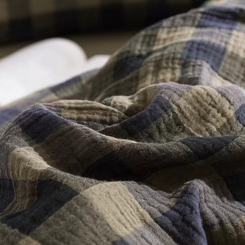 Posteljina od pamuka s trostrukim gazom — navlaka za pokrivač, plahte i dvije jastučnice — prozračna, nježna prema koži, za sve sezone, minimalistički stil