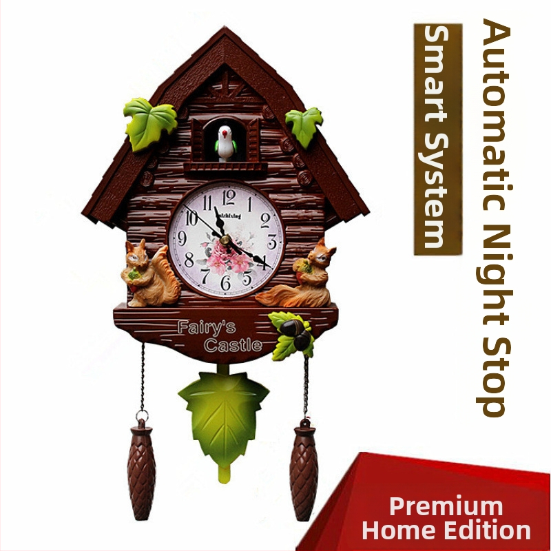 Karikatūras stila sienas pulkstenis ar Eiropas stila dizainu dzīvojamā istabā, ar lecamu sekundes kustību, ar bateriju darbību, safīra korpuss un kvarca stikla ciparnīca