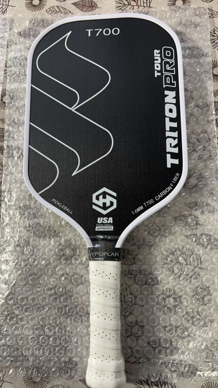 Karbonska pickleball reketa, Yining, težina 240 g, materijal: karbonska vlakna
