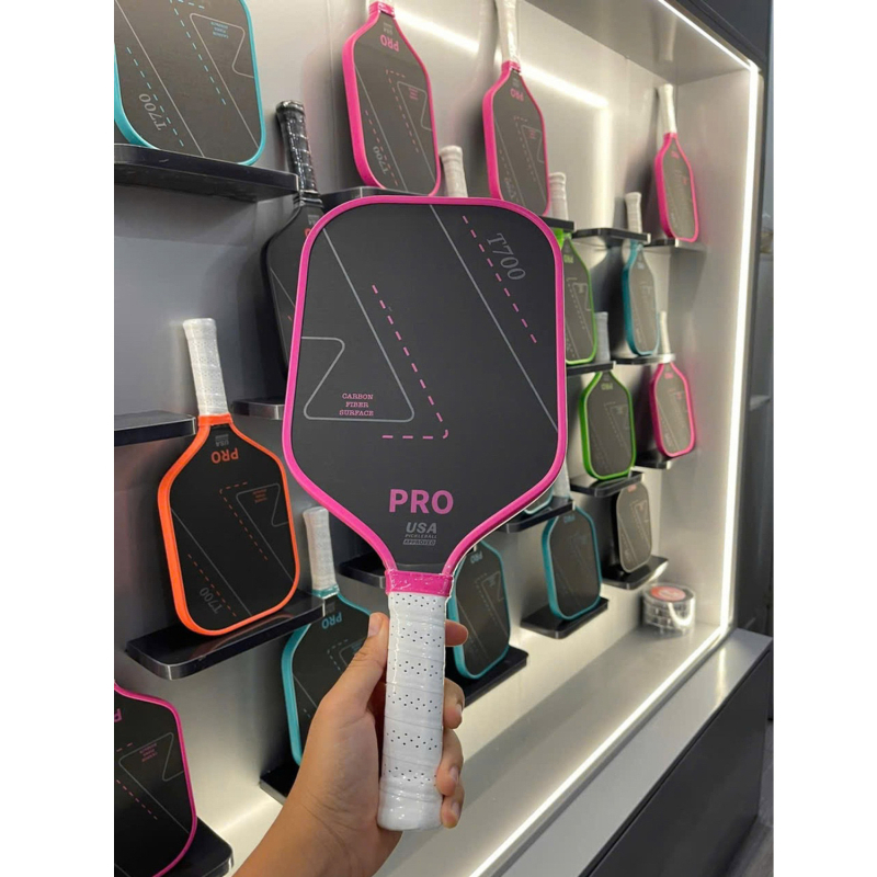 Karbonska pickleball reketa, Yining, težina 240 g, materijal: karbonska vlakna