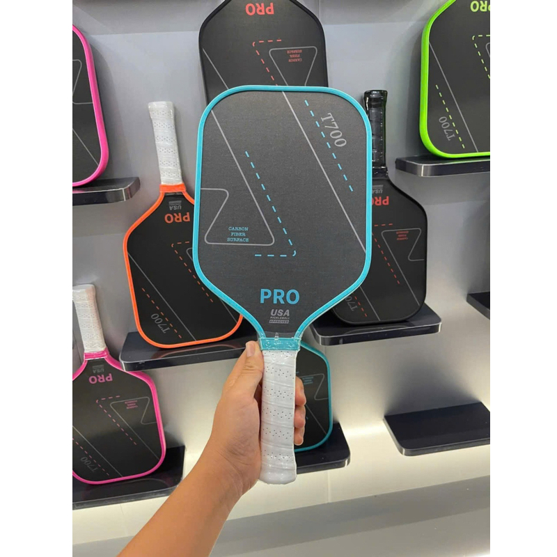 Karbonska pickleball reketa, Yining, težina 240 g, materijal: karbonska vlakna