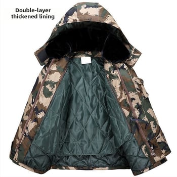 Āra kokvilnas pūkaina jaka ar kamuflāžas rakstu, kapuci, iekšējā flīsa oderē, pildījums poliester-pamats, ūdensnecaurlaidīga.
