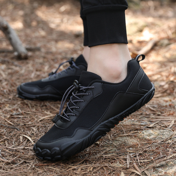 Unisex penkių pirštų žygiavimo batai, kvėpuojantis vidus iš tinklo, žemas viršus, užtrauktis su elastine juosta, atspari guminei padas