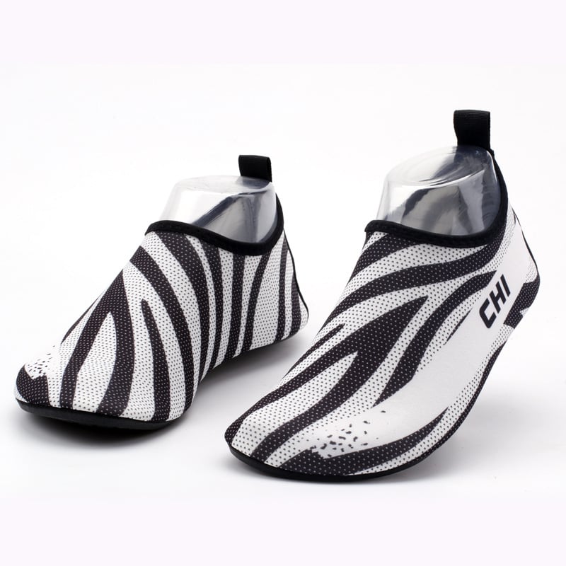 Ūdens apavi bērniem un vecākiem, pretslīdēšana, zems augšējais dizains, EVA vidējā zole, TPR zole