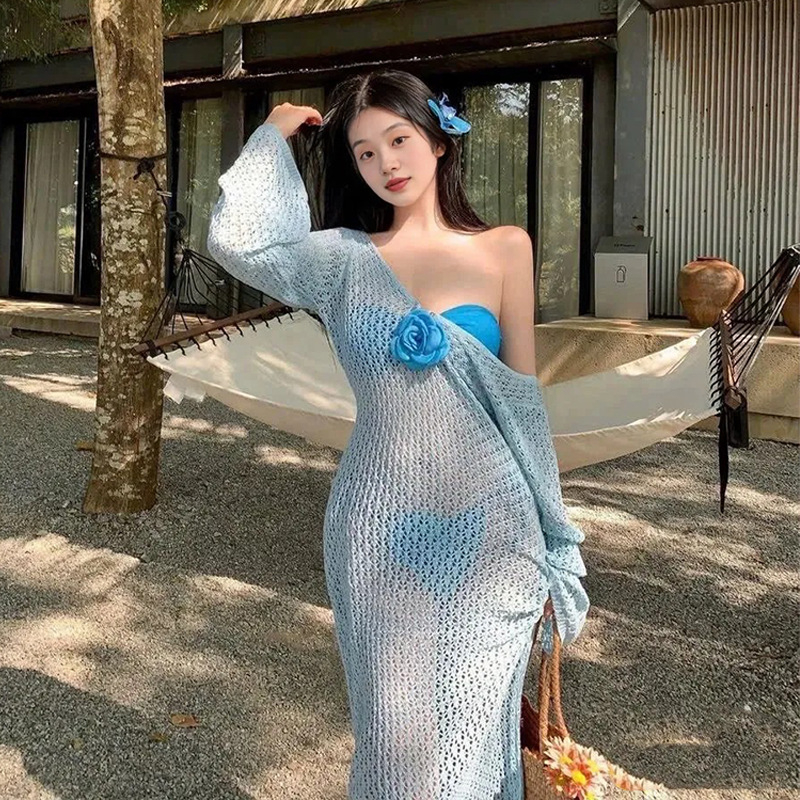 Sieviešu trīsdaļīgs peldkostīmu komplekts ar krūšu spilveniem, poliestera audums, vienkrāsains raksts, piemērots peldēšanai