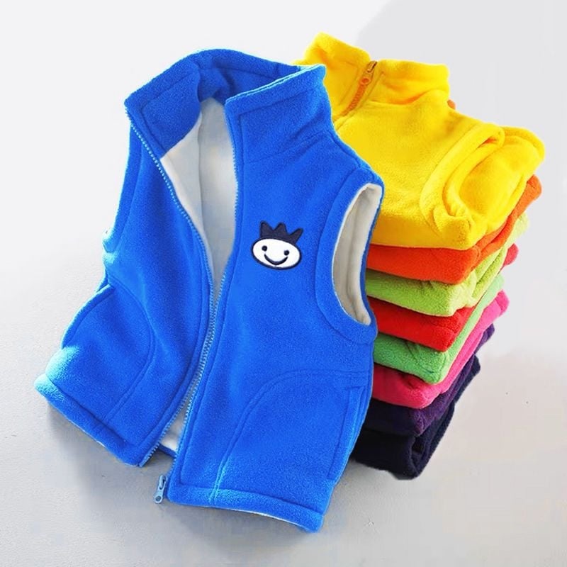 Gyermekek kapucnis mellény fleece-betétes és vastított, csíkos mintázat, karcsú szabás