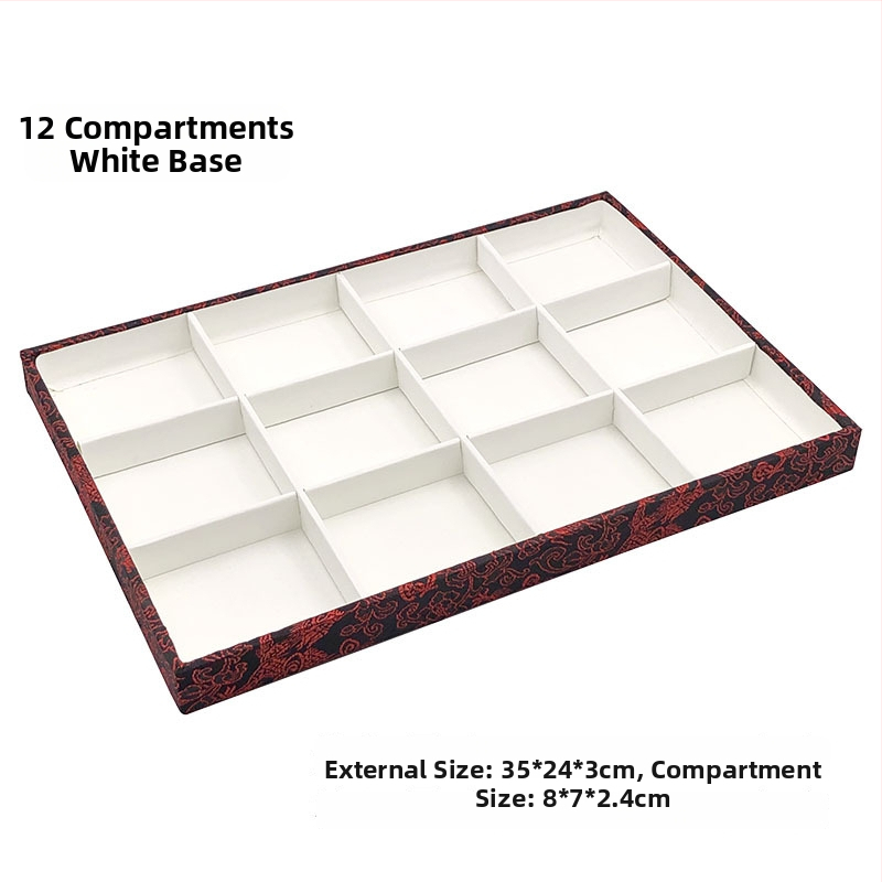 Vienas daļas juvelierizstrādājumu demonstrēšanas plāksne ar 125 nodalījumiem; materiāls: presēta koka plāksne; antīkā stilā; savienojuma konstrukcija