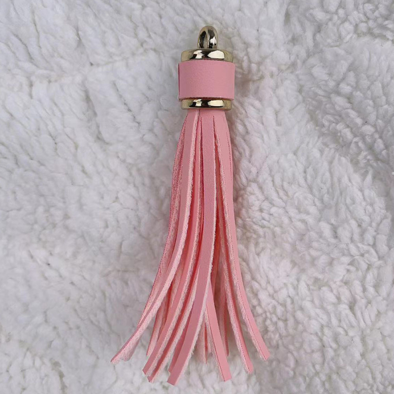 Īdas tassel atslēgu piekārums no KANGHAI | piemērots atslēgu ķēdēm, somām, rotaslietām un automašīnu piekariem | Materiāls: Āda