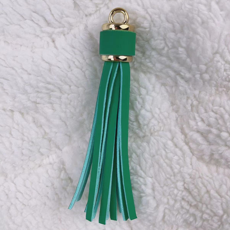 Īdas tassel atslēgu piekārums no KANGHAI | piemērots atslēgu ķēdēm, somām, rotaslietām un automašīnu piekariem | Materiāls: Āda