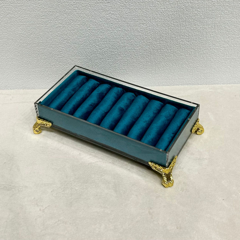 Akrila rotaslietu izstādīšanas statīvs — viengabala dizains, savienojuma konstrukcija, mākslinieciskais stils, Jin xiao, vasara 2024