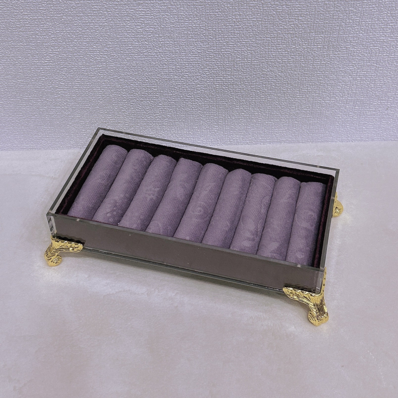 Akrila rotaslietu izstādīšanas statīvs — viengabala dizains, savienojuma konstrukcija, mākslinieciskais stils, Jin xiao, vasara 2024