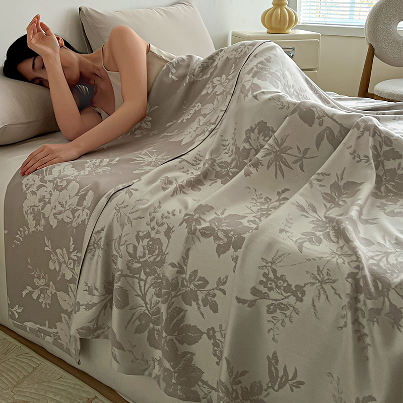 Bambusa šķiedru sega ar augu un ziedu rakstu, dzesējoša ice silk sajūta, viegla vasaras sega dīvānam