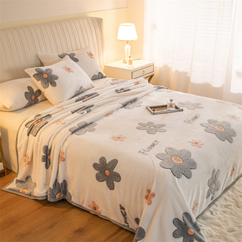 Poliestera sega ar karikatūru rakstu un sniegpārslām, četrsezonu izmantošanai, pielāgojama