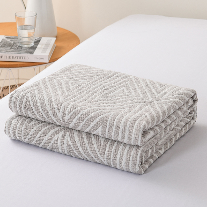 Kokvilnas dvieļu segu – vasaras dzesēšana, ģeometrisks raksts, reaktīvā krāsošana, 1,05–1,50 kg