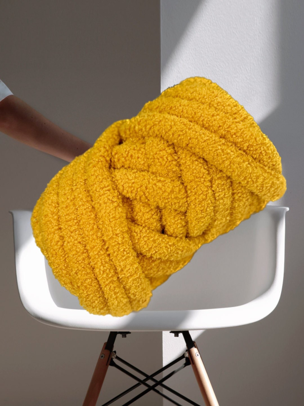 Tedi pūkainā sega - poliesteru šķiedra, 1000–1499 g, INS stils, visu gadalaiku