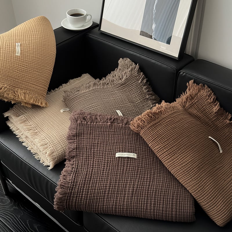 Četrslāņu kokvilnas segu ar pūtēm dīvānam, 500–800 g, pavasaris un rudens