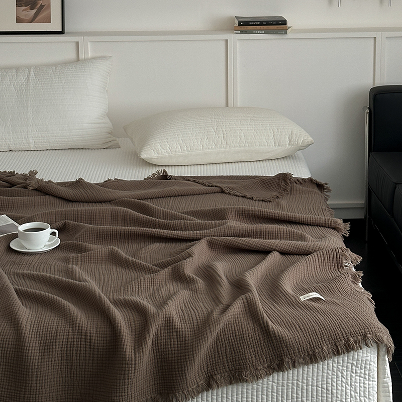 Četrslāņu kokvilnas segu ar pūtēm dīvānam, 500–800 g, pavasaris un rudens