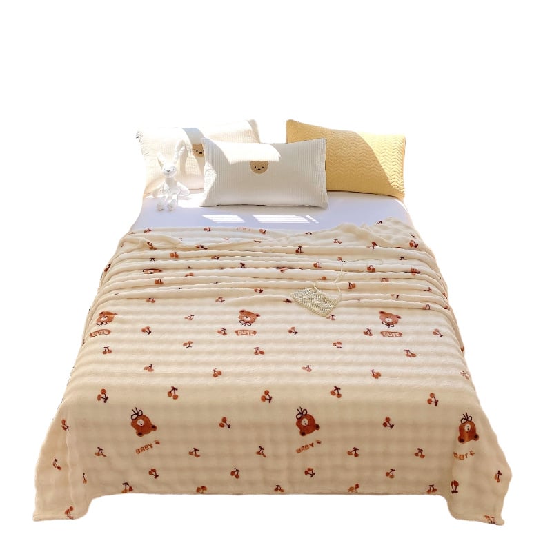 Pliša dvieļu segu ar ģeometriskiem, karikatūru un augu motīviem – visu sezonu izmantošanai, pielāgojama, no sintētiskām šķiedrām, piemērota gultai vai dīvānam