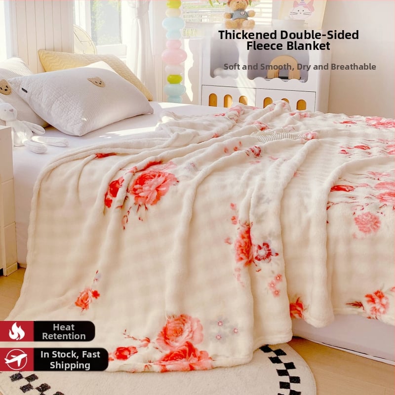 Pliša dvieļu segu ar ģeometriskiem, karikatūru un augu motīviem – visu sezonu izmantošanai, pielāgojama, no sintētiskām šķiedrām, piemērota gultai vai dīvānam