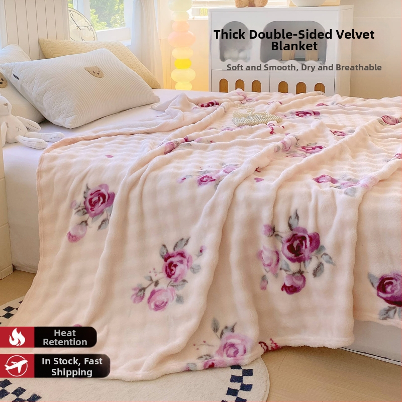 Pliša dvieļu segu ar ģeometriskiem, karikatūru un augu motīviem – visu sezonu izmantošanai, pielāgojama, no sintētiskām šķiedrām, piemērota gultai vai dīvānam