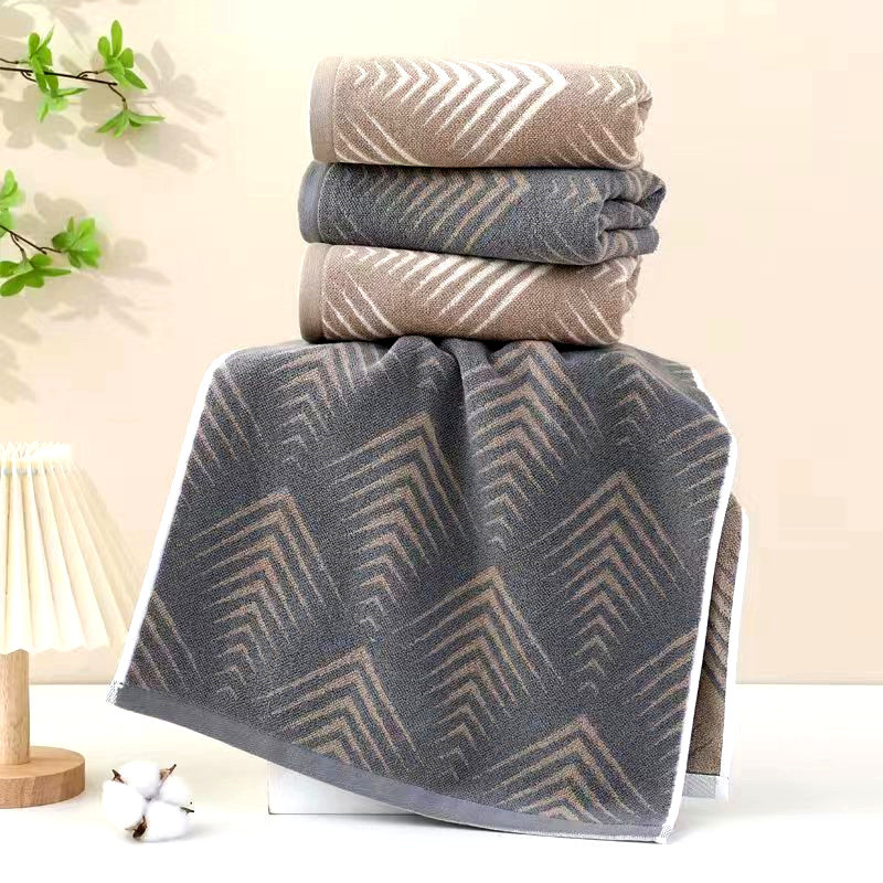 Ručnik za kupanje, poliestersko-bavunasta smjesa, jacquard tkanina, 32s vlakna, težina 140–170 g/m², za kućnu upotrebu