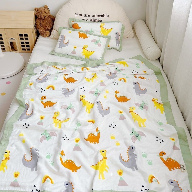 Vaikų pledas iš bambuso pluošto, visiems sezonams, animacinis raštas, INS stilius, svoris 1000-1499 g