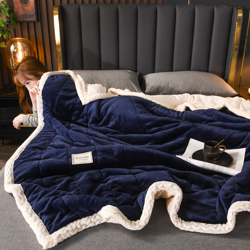 Milk fleece segu - poliestera šķiedra, 2500–3000 g, visiem gadalaikiem, mūsdienīgs minimālisma stils