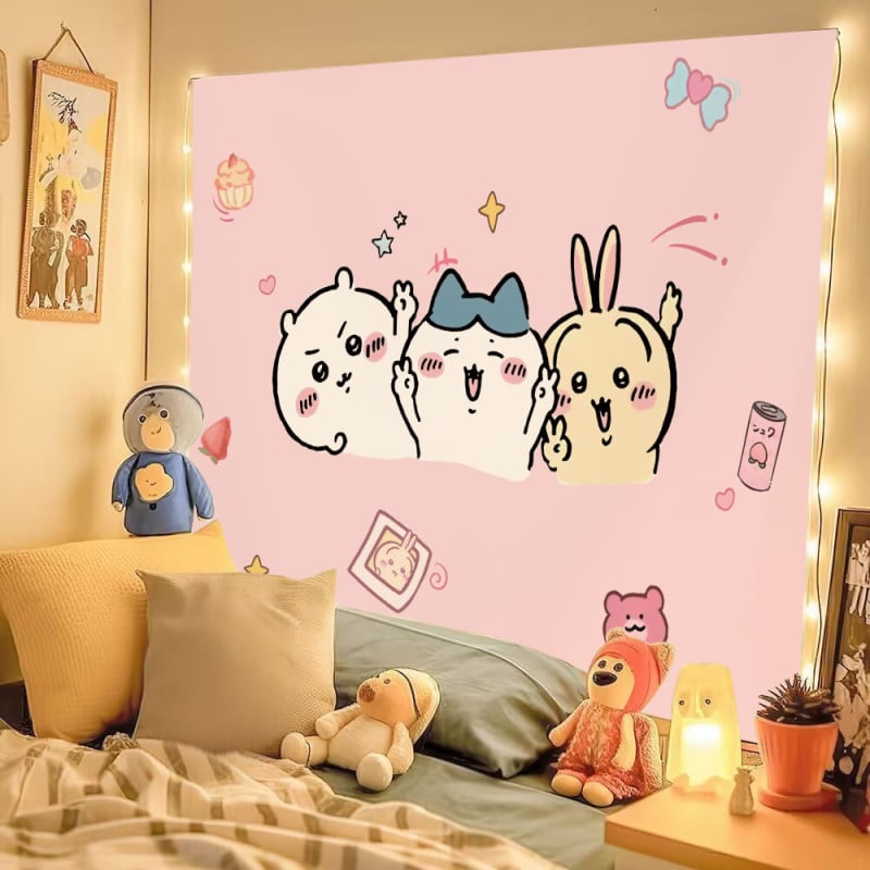 Chiikawa pūkaina tapiserija ar mīļu animācijas tēlu, kokvilnas maisījums 30–40%, INS stils, dzīvojamās istabas sienu dekors