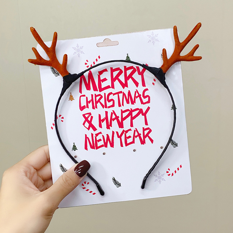 Koreai stílusú plüss kézzel készített fejfedő titánötvözet beépítéssel, agancsos csengős fejpánt