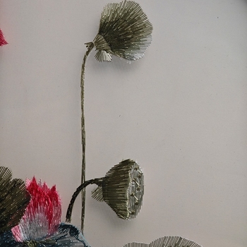 Roku darīta sienas glezna ar ainavu, ziediem un putniem (materiāls: zīds; stils: vispārīgs mērķis; telpa: viesistaba)