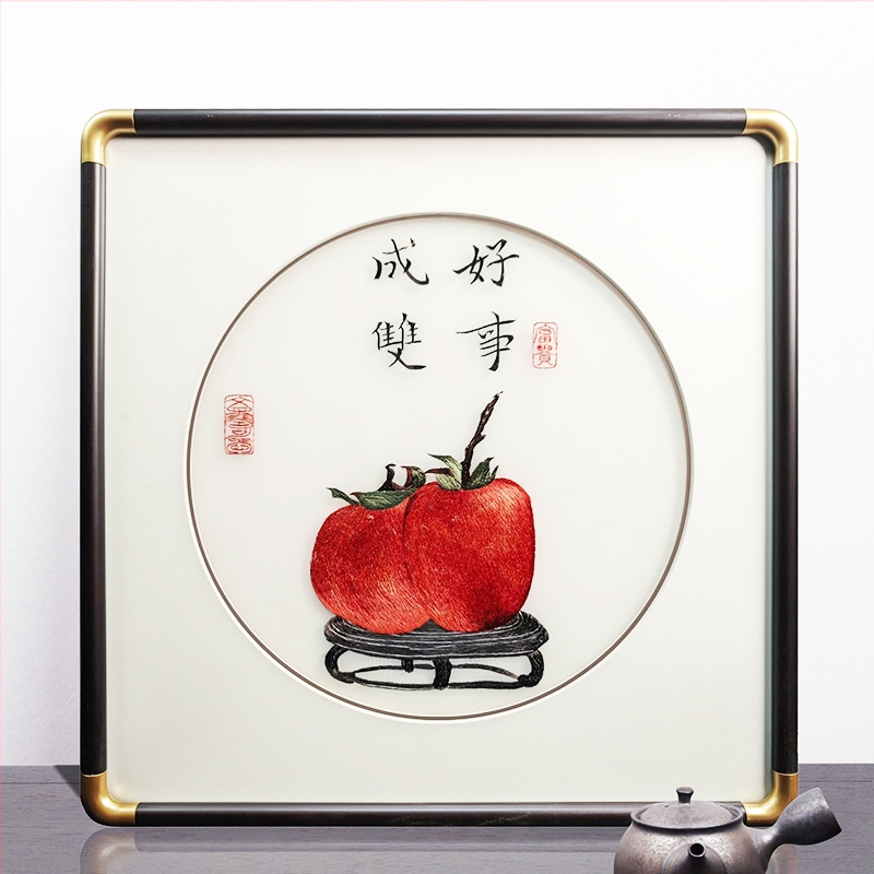 Roku darīta sienas glezna ar ainavu, ziediem un putniem (materiāls: zīds; stils: vispārīgs mērķis; telpa: viesistaba)