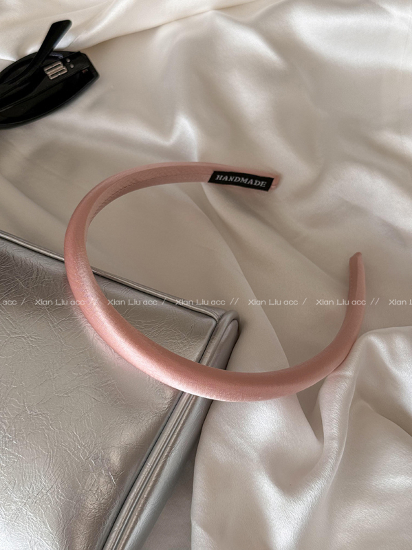 Galvas aksesuārs – minimalistiska stila, poliestera šķiedra, bērniem, Ziemas 2025