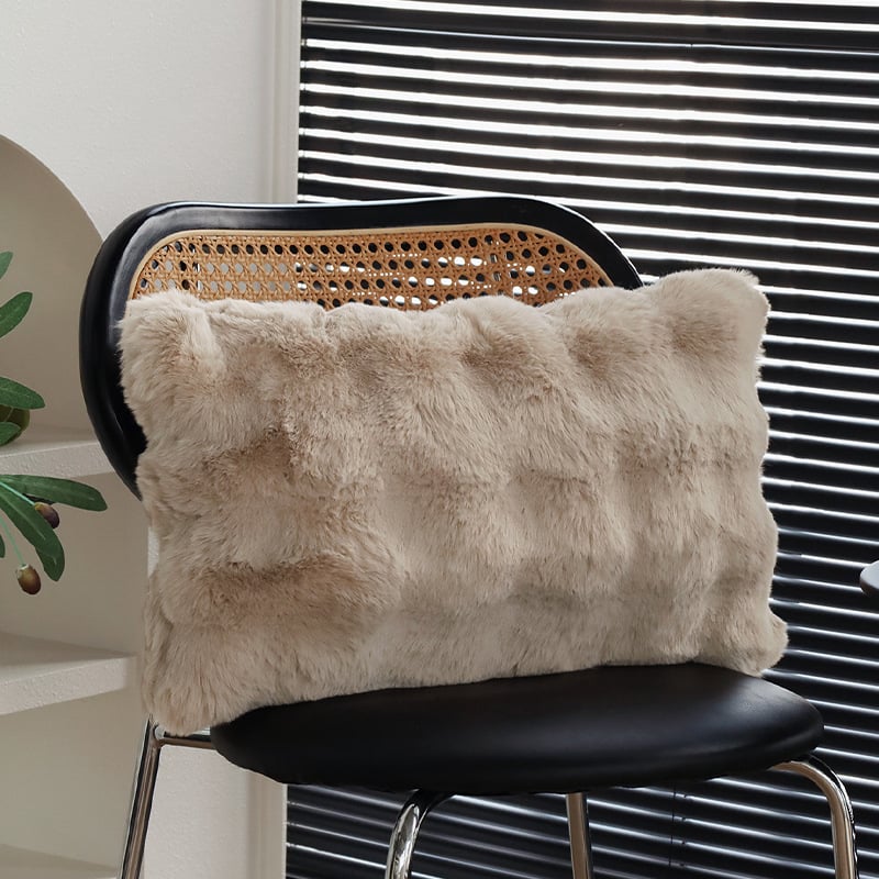 Nappalihoz dekoratív párna – geometriai absztrakt minta, modern minimalist stílus, alkalmas a nappaliba, személyre szabás nélkül