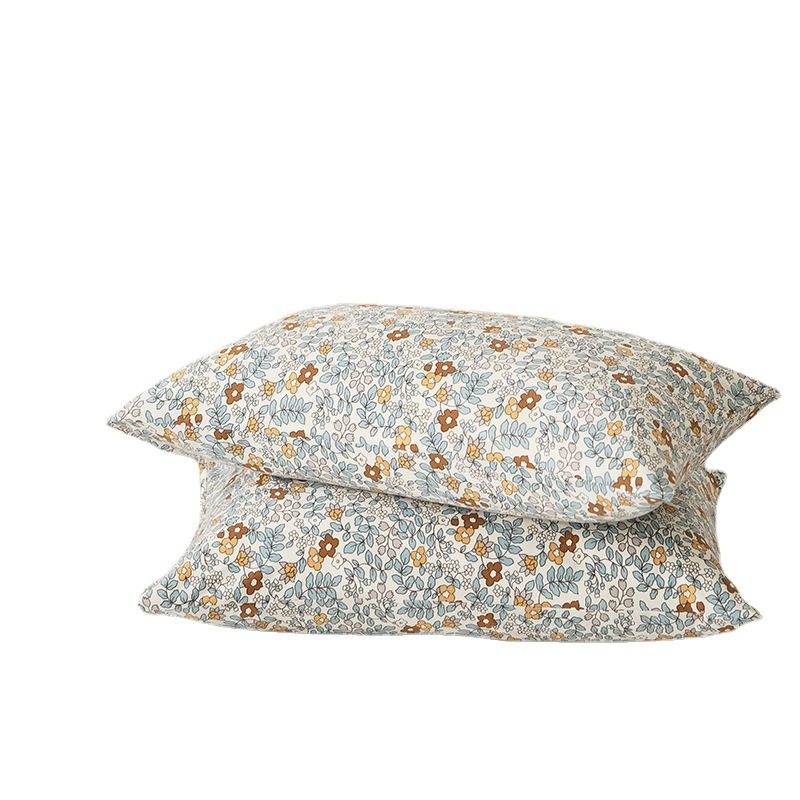 Pamut kötött párnahuzat – 100% pamut, fonalas festésű nyomtatás, apró virágos motívum